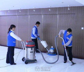 專業(yè)家庭服務 5星月嫂、育嬰師、陪護與保潔一站式解決方案